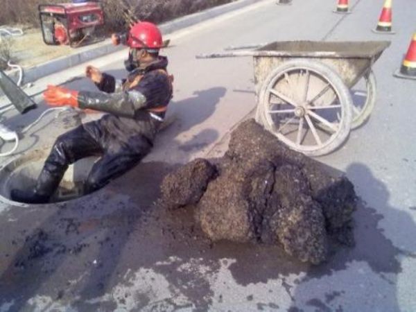 聊城疏通河道（聊城市河道工程管理处处长）